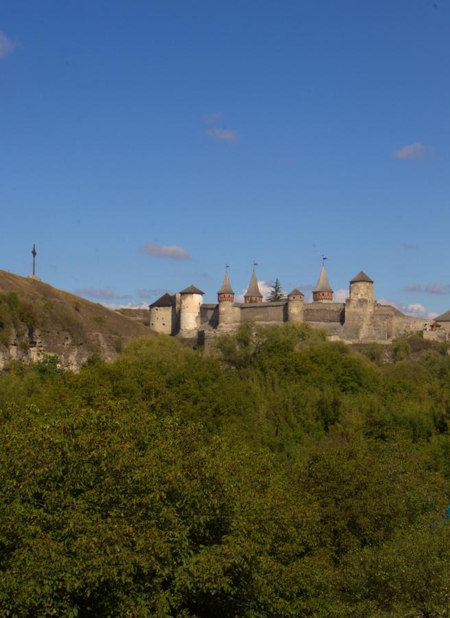 Smotrytska Vezha Otel Kamyanets-Podilski Dış mekan fotoğraf