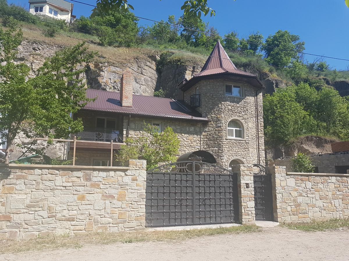 Smotrytska Vezha Otel Kamyanets-Podilski Dış mekan fotoğraf